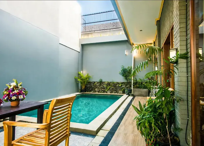 Canggu Ocean House Yellow, Shared Pool - By Walk To The Beach! 3* Canggu (Bali)